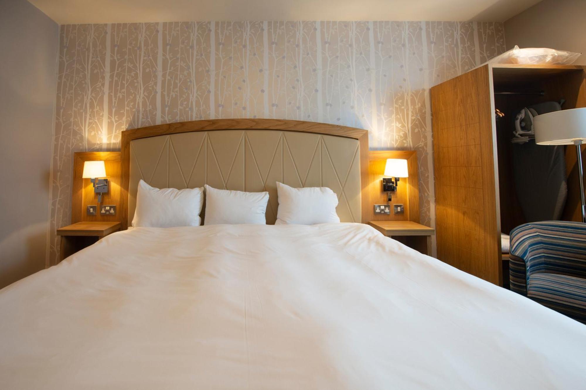 Sandford House Hotel Wetherspoon Huntingdon Eksteriør bilde