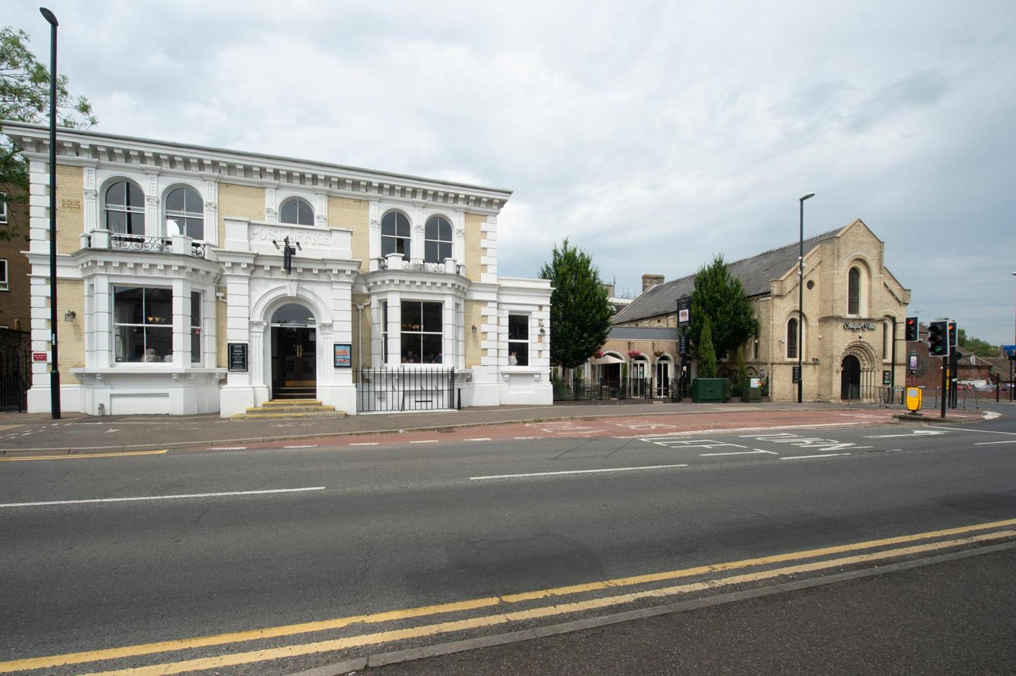Sandford House Hotel Wetherspoon Huntingdon Eksteriør bilde