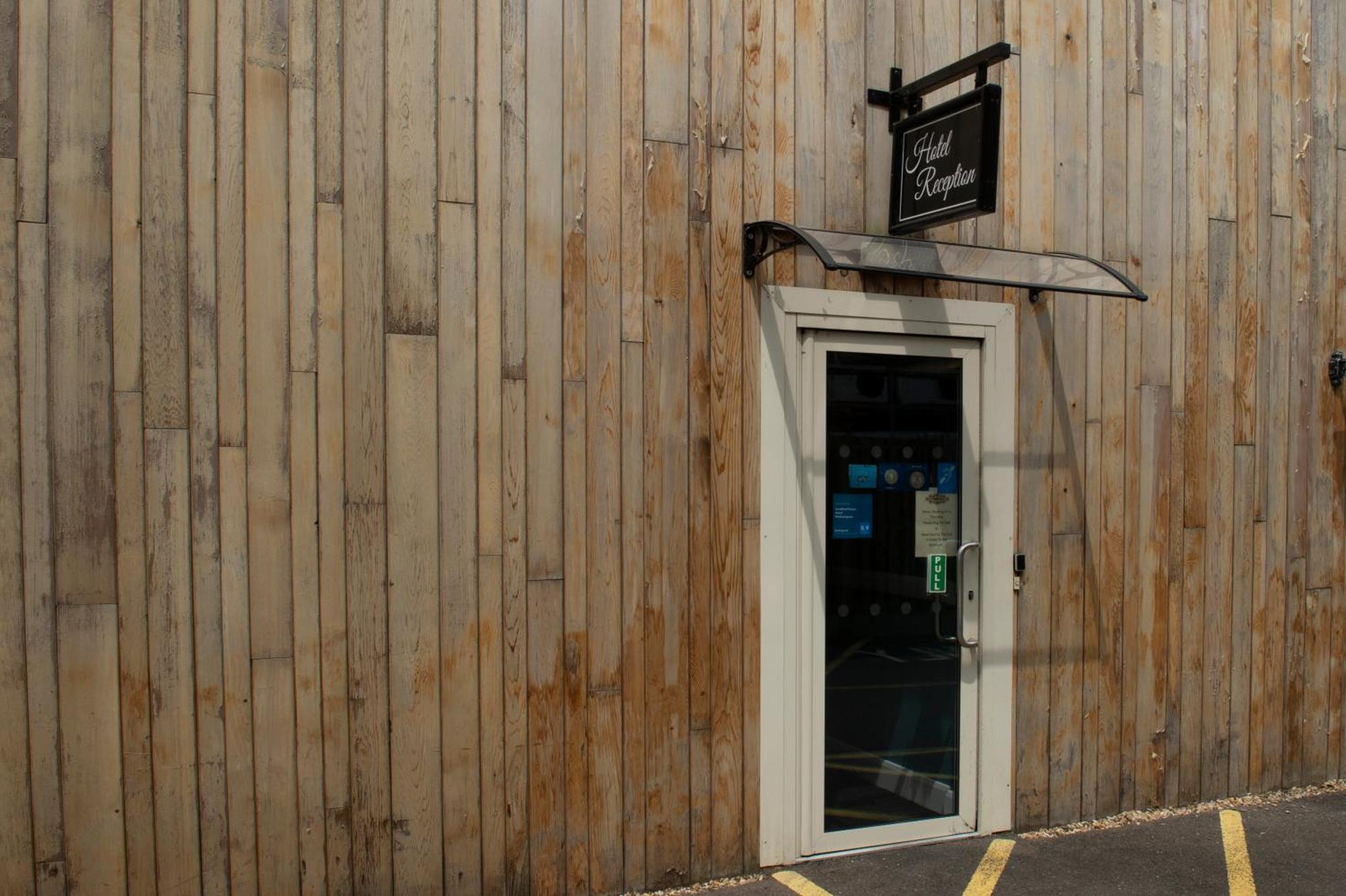Sandford House Hotel Wetherspoon Huntingdon Eksteriør bilde