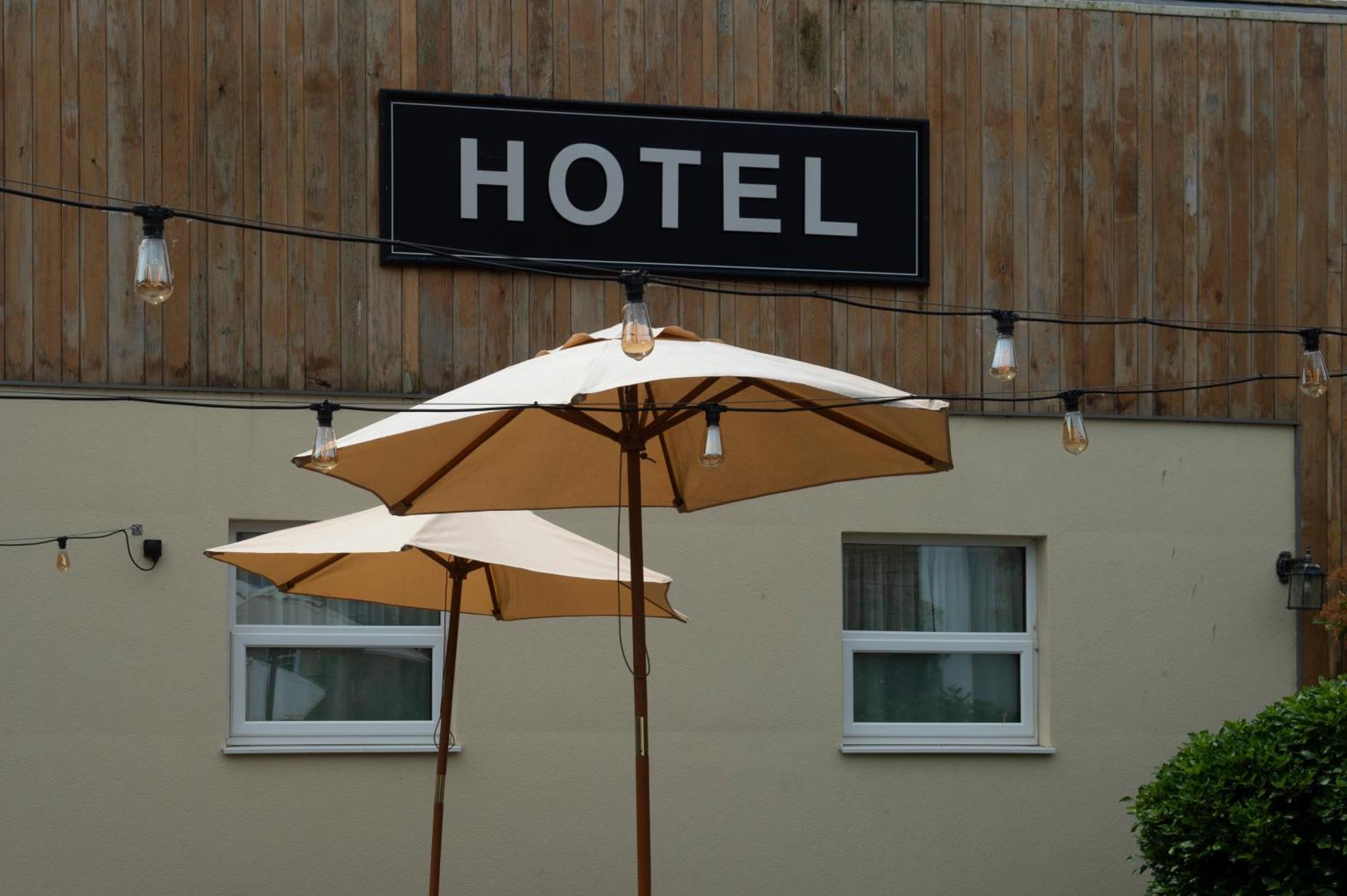 Sandford House Hotel Wetherspoon Huntingdon Eksteriør bilde
