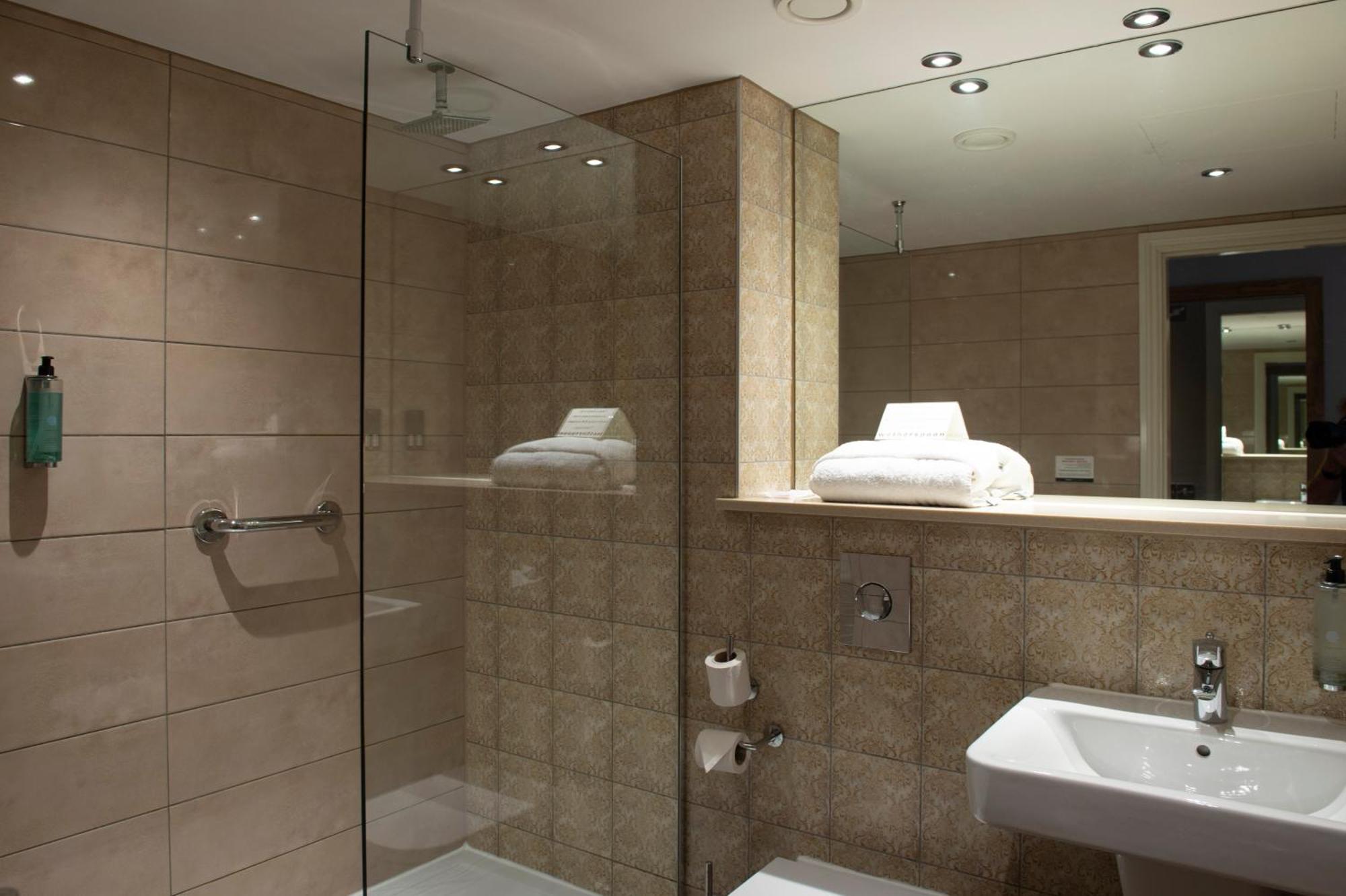 Sandford House Hotel Wetherspoon Huntingdon Eksteriør bilde