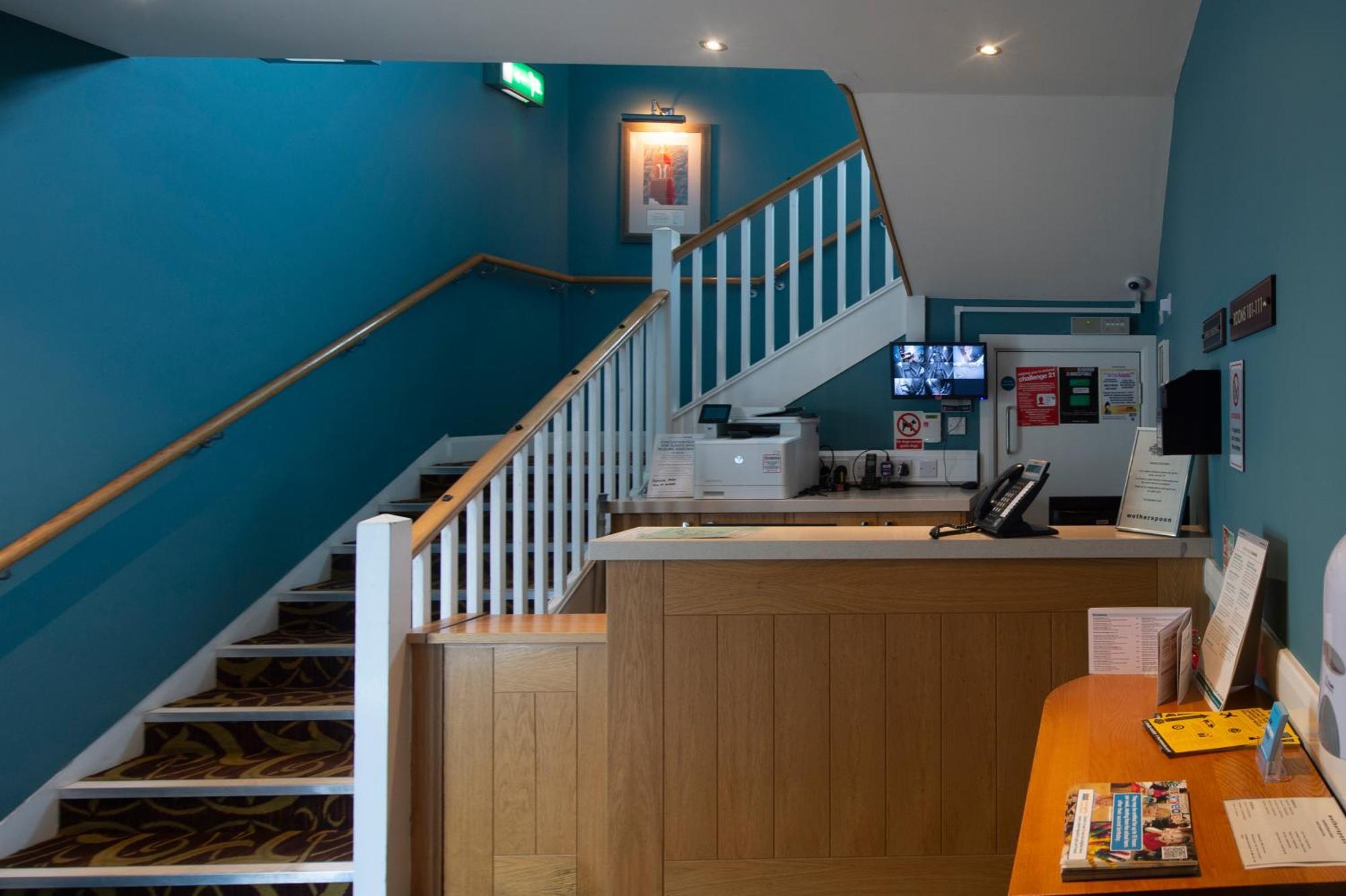 Sandford House Hotel Wetherspoon Huntingdon Eksteriør bilde