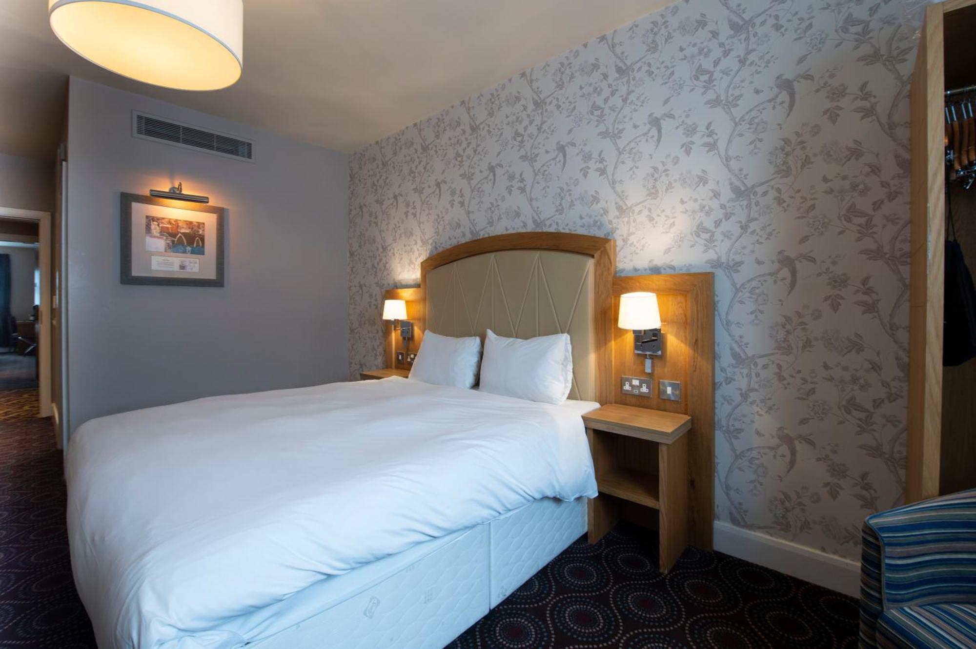 Sandford House Hotel Wetherspoon Huntingdon Eksteriør bilde