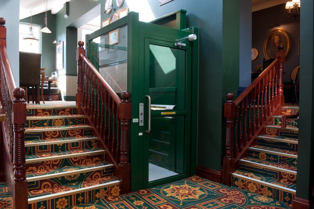 Sandford House Hotel Wetherspoon Huntingdon Eksteriør bilde